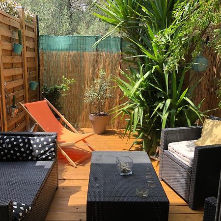 Agreable T2 Traversant Rdc Avec Terrasse + Balcon+ Parking 2 Places Montpellier Exterior foto